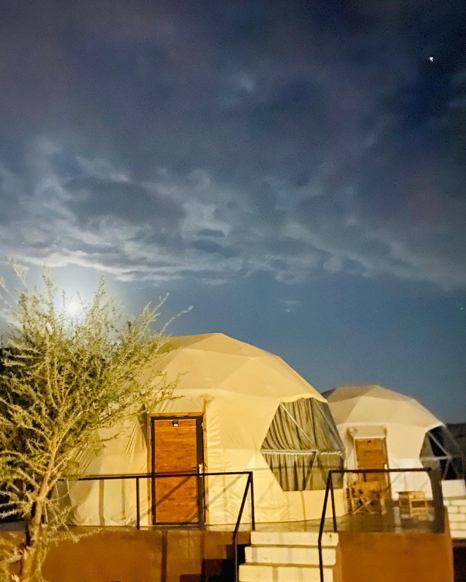 Готель Bilal Luxury Camp Ваді-Рам Екстер'єр фото