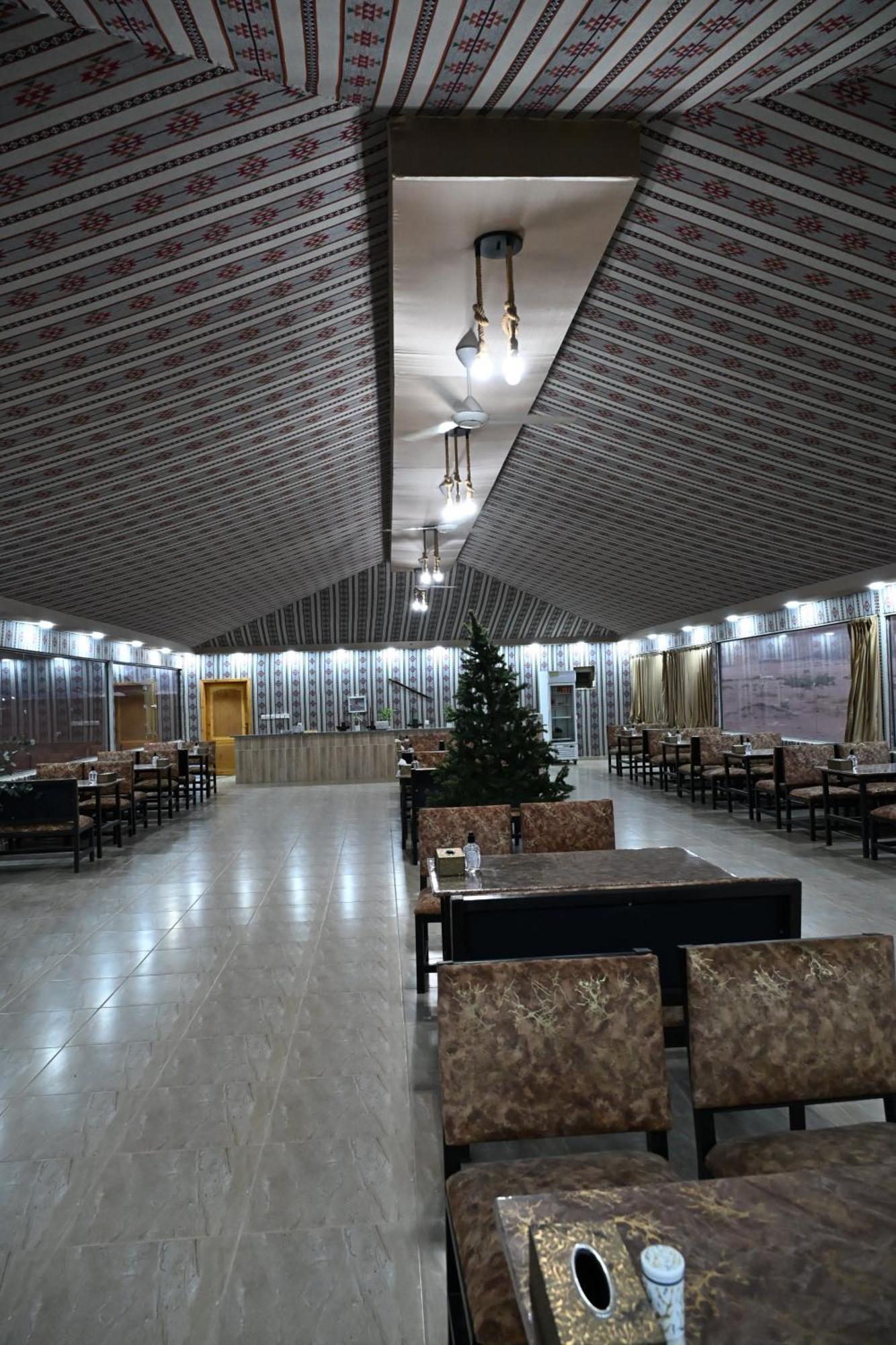 Готель Bilal Luxury Camp Ваді-Рам Екстер'єр фото